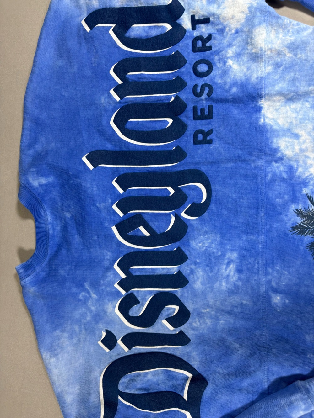 Disney Lilo & Stitch Disneyland TieDye Spirit Jersey SizeXS Resortwear Adult EUC - Picture 9 of 9